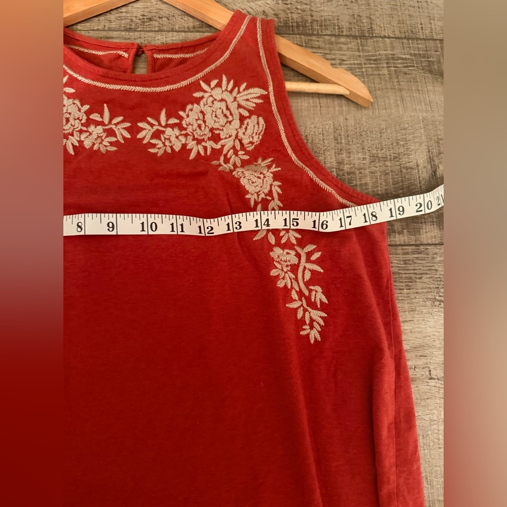 Garnet Hill Red Sleeveless Tank with Cream Floral Embroidery - Picture 6 of 8